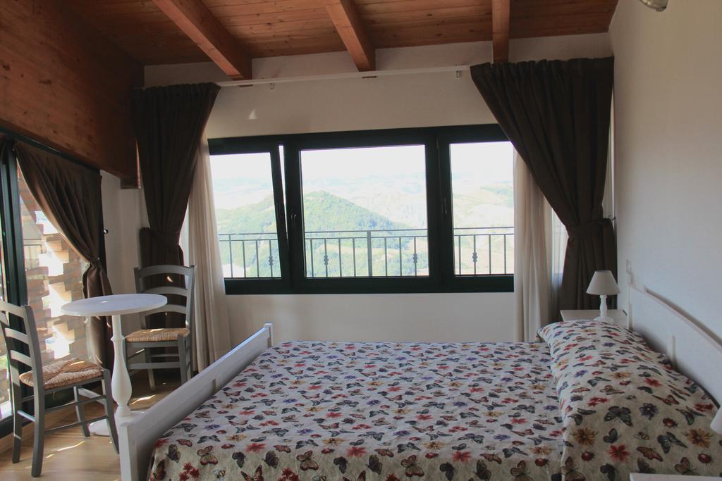 La Palazzina Di Ciagnano Villa Ozzano dell'Emilia Rum bild